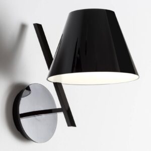 Artemide La Petite-černé designové nástěnné světlo