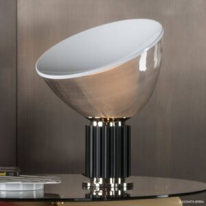 FLOS Taccia malý - LED stolní lampa, černá