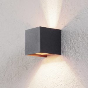 Hranaté LED nástěnné světlo Zuzana černo-zlatá 2ks